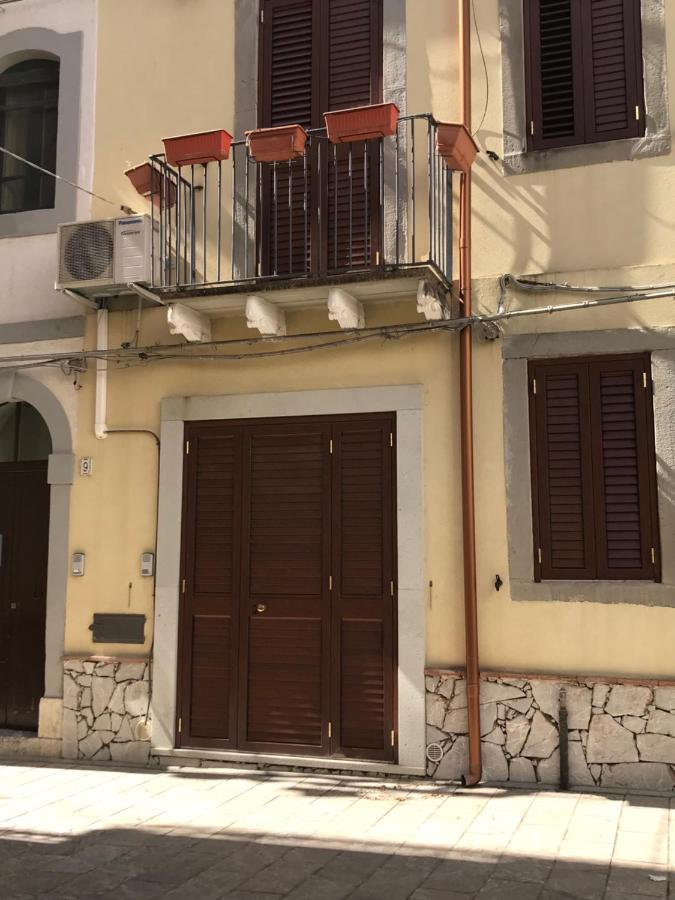 Largo Cannizzaro Apartments Mazzeo Ngoại thất bức ảnh