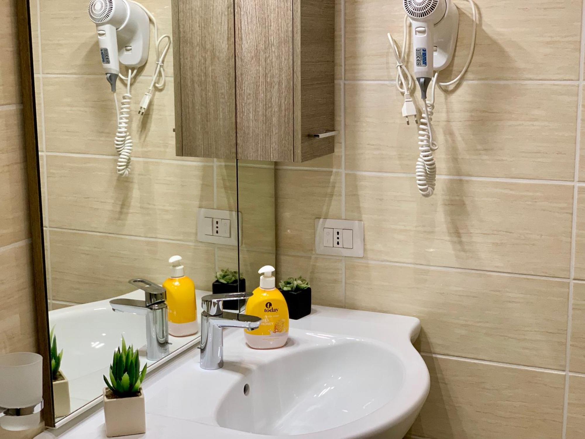 Largo Cannizzaro Apartments Mazzeo Ngoại thất bức ảnh